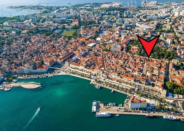 Golden Gate Deluxe - Unique Unesco Location Guest house 4*