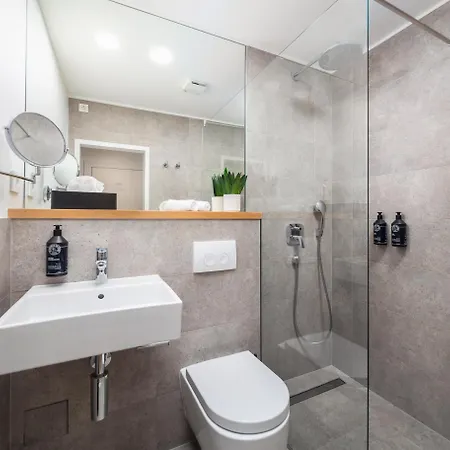 Golden Gate Deluxe - Unique Unesco Location 4* ספליט