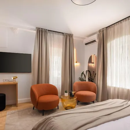 בית הארחה Golden Gate Deluxe - Unique Unesco Location ספליט